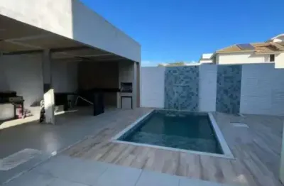 Casa com 3 quartos à venda na Avenida Ricardo Muylaert Salgado, 901, Lagoa, Macaé