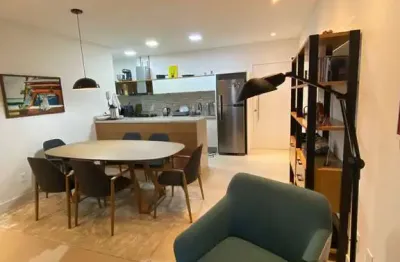 Excelente apartamento com 81,40m² de área privativa, aproximadamente 250 metros da praia das gaivotas, florianópolis/sc.