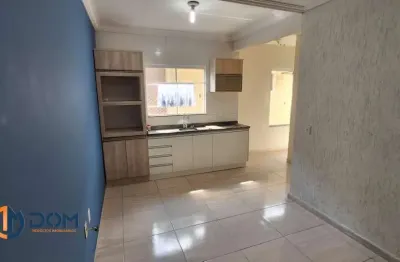 Apartamento com 60m² á aproximadamente 2,6 km da praia dos ingleses