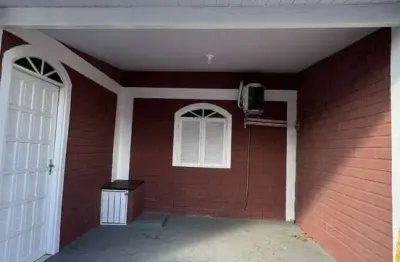 Casa de 1 dormitório em residencial de casas familiar - aproximadamente 2 km da praia dos ingleses