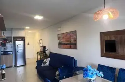 Excelente apartamento, todo mobiliado e equipado - a 400 metros da Praia dos Ingleses