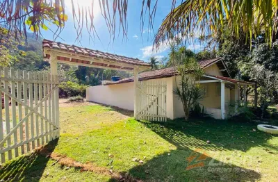 Chácara com casa  02 quartos proximo as melhores praias de guarapari.