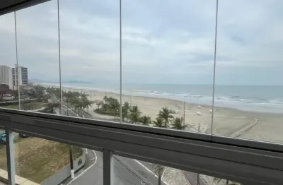 Belissimo apartamento frente mar com 2 dormitórios  sendo 2 suítes!!