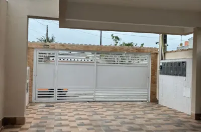Casa sobreposta para locação no tude bastos – praia grande/sp