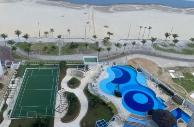Frente ao mar, semimobiliado e com varanda gourmet – viva como se estivesse de férias!