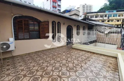Casa com 3 dormitórios à venda, 160 m² por r$ 590.000 - passos/ jf