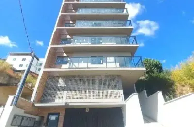 Apartamento com 1 quarto á 700m da ufjf no bairro são pedro