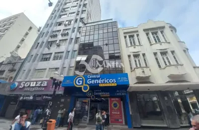 Sala comercial de 50m² na halfed – localização estratégica no centro!