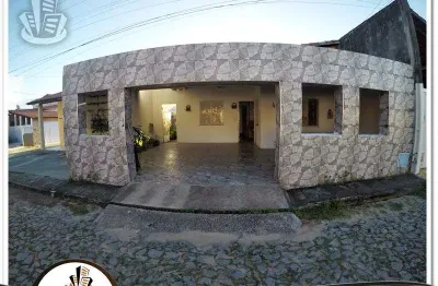 Casa em condomínio fechado com 3 quartos à venda na Rua das Oiticicas, Passaré, Fortaleza