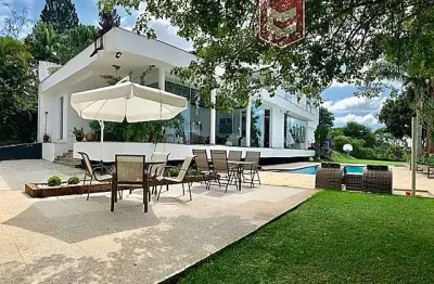 Casa com 4 quartos à venda na Rua Coronel Pedro Rachello, Novo Horizonte, Juiz de Fora