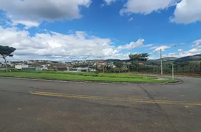 Terreno em condomínio fechado à venda na Rua Munhoz, Alphaville, Juiz de Fora