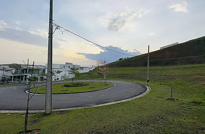 Terreno em condomínio fechado à venda na Rua Cambuí, Alphaville, Juiz de Fora