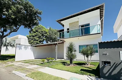 Casa em condomínio fechado com 4 quartos à venda na Rua Farmacêutico José Rodrigues, Grama, Juiz de Fora