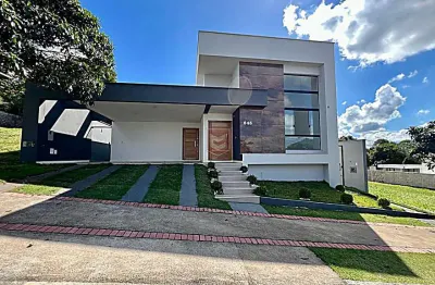 Casa em condomínio fechado com 4 quartos à venda na Comandante Alvim Gonçalves Araujo, Residencial Alvim, Juiz de Fora