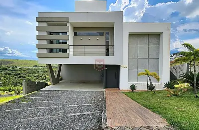 Casa em condomínio fechado com 4 quartos à venda na Rua Ibirité, Alphaville, Juiz de Fora