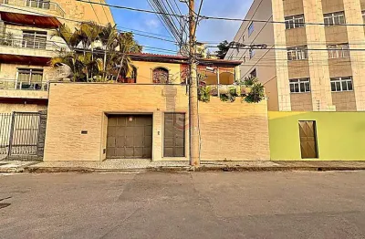 Casa com 5 quartos à venda na Rua Doutor Pedro de Aquino Ramos, Granbery, Juiz de Fora