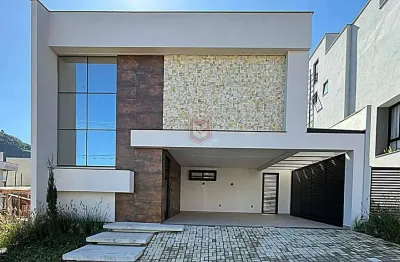 Casa em condomínio fechado com 3 quartos à venda na Rua Electra, Terras Altas, Juiz de Fora