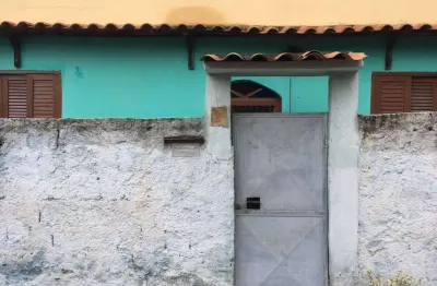 Casa com 1 quarto para alugar na Rua Luís Mota, Raul Veiga, São Gonçalo