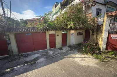 Casa em excelente localização no rio do ouro, são gonçalo - rj