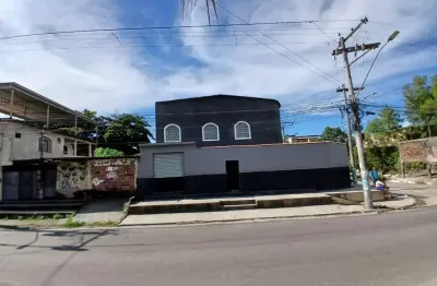 Oportunidade única! um galpão espaçoso e versátil disponível para venda na trindade, sg.