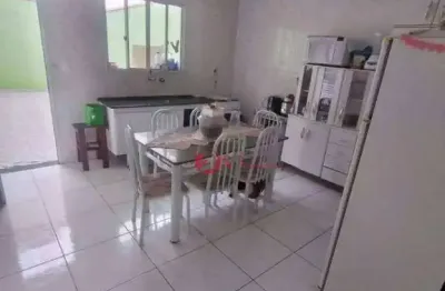 Sobrado com 2 dorms, e suites, garagem para 3 carros, a 10 minutos do metro patriarca