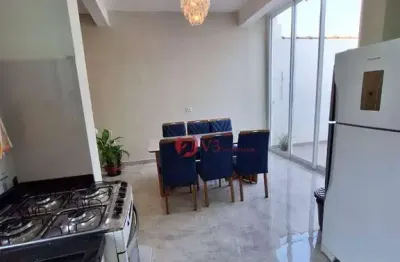 Casa com 2 quartos, vaga de carro perto do metro vila matilde