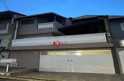 Sobrado a venda na vila ré 2 dormitórios sendo 1 suíte, 2 vagas, 80 m²