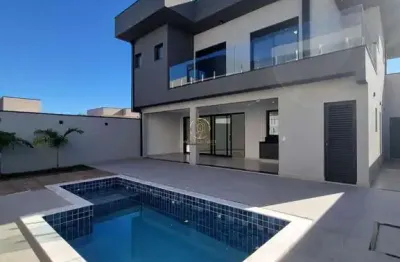 Casa a venda em Valinhos, 267m², 3 suítes e escritório - Condomínio Colline di Parma