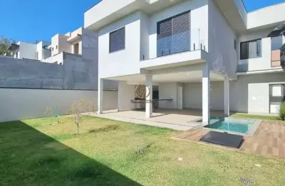 Casa à venda em Valinhos com 3 suítes, 220 m², Loteamento Residencial Mont'alcino