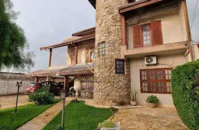 Casa à venda em Paulínia, Parque Brasil 500, com 3 quartos, com 369 m², Okinawa