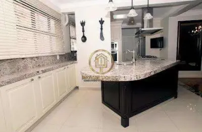 Apartamento à venda em Campinas, Cambuí, com 3 suítes, com 240 m², Edifício Torremolinos