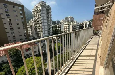Vendo ótimo apartamento em excelente localização na lagoa