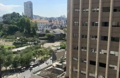 Alugo ou vendo  2 salas juntas com 2 vagas no centro rj 54 m2