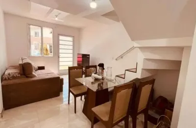 Casa com 2 quartos à venda no Jardim Nova Cidade, Guarulhos 
