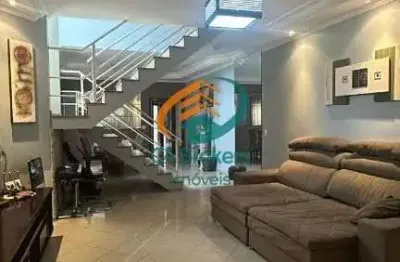 Casa com 3 quartos à venda na Vila Galvão, Guarulhos 