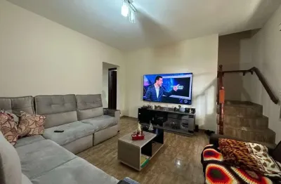 Casa com 3 quartos à venda no Jardim Aida, Guarulhos 