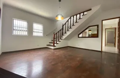 Casa com 3 quartos à venda na Vila Augusta, Guarulhos 