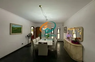 Casa com 4 quartos para alugar na Vila Galvão, Guarulhos 