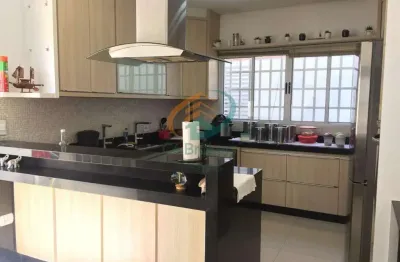 Casa com 5 quartos à venda no Jardim Helena, São Paulo 