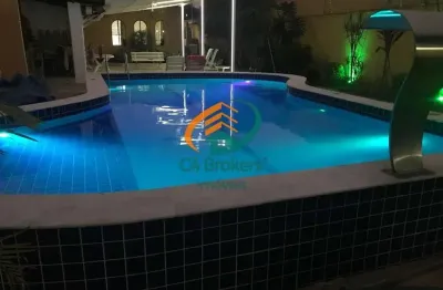 Casa com 4 quartos à venda na Vila Galvão, Guarulhos 