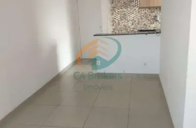 Apartamento com 2 quartos para alugar no Jardim Adriana, Guarulhos 