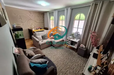 Casa com 2 quartos para alugar no Jardim Terezópolis, Guarulhos 