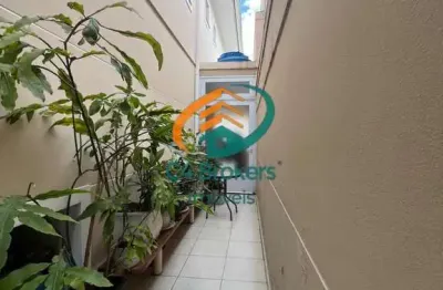 Sobrado à venda em guarulhos com 3 suítes sendo 3 suites , área gourmet e 4 vagas!