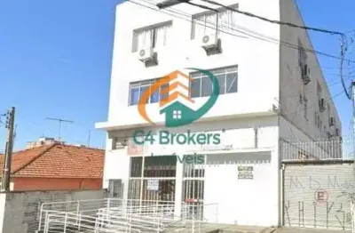 Casa comercial com 1 sala para alugar na Vila Galvão, Guarulhos 
