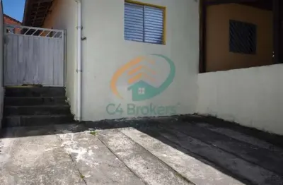 Casa com 2 quartos para alugar no Jardim Albertina, Guarulhos 