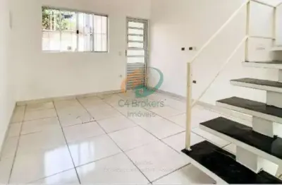 Casa com 2 quartos para alugar no Jardim Iporanga, Guarulhos 