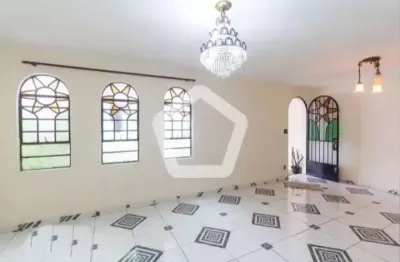 Casa com 3 quartos à venda na Rua Desembargador Alípio Bastos, 31, Jabaquara, São Paulo por R$ 615.000