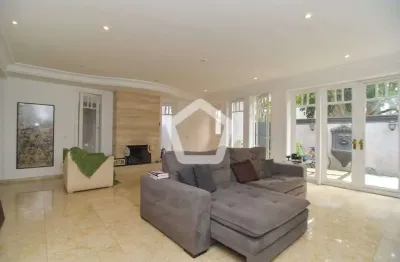 Casa com 4 quartos à venda na Rua Iraúna, 738, Indianópolis, São Paulo por R$ 2.712.000