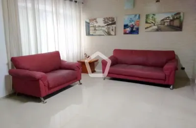 Casa com 4 quartos à venda na Rua Vargem do Cedro, 313, Sumaré, São Paulo por R$ 1.650.000