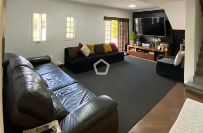 Casa com 3 quartos à venda na Rua Antônio Gomes da Silva, 80, Horto Florestal, São Paulo por R$ 852.000